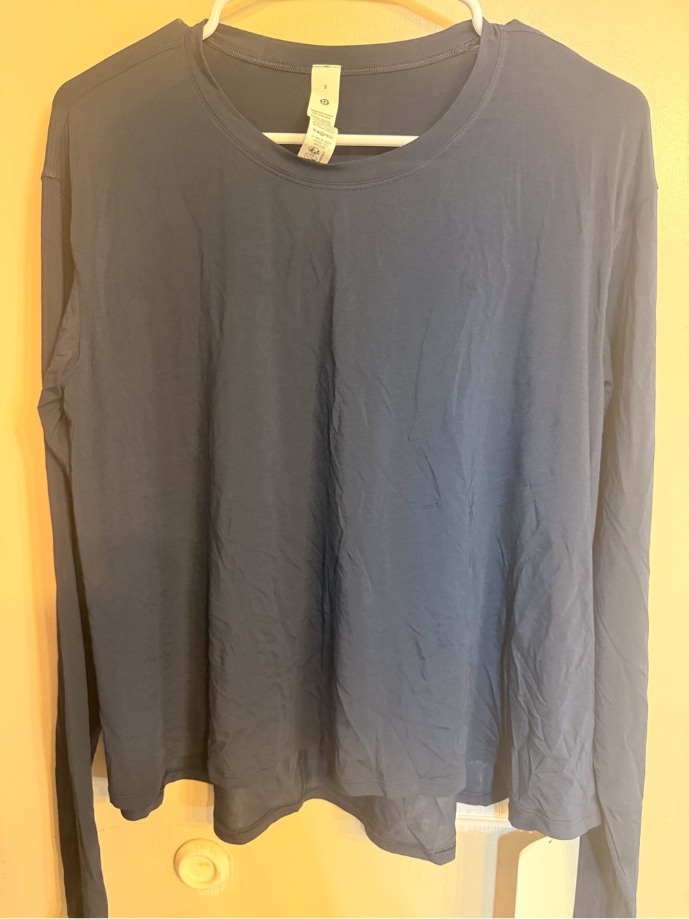 LULU LEMON Long Sleeve Crew Neck Shirt - Navy